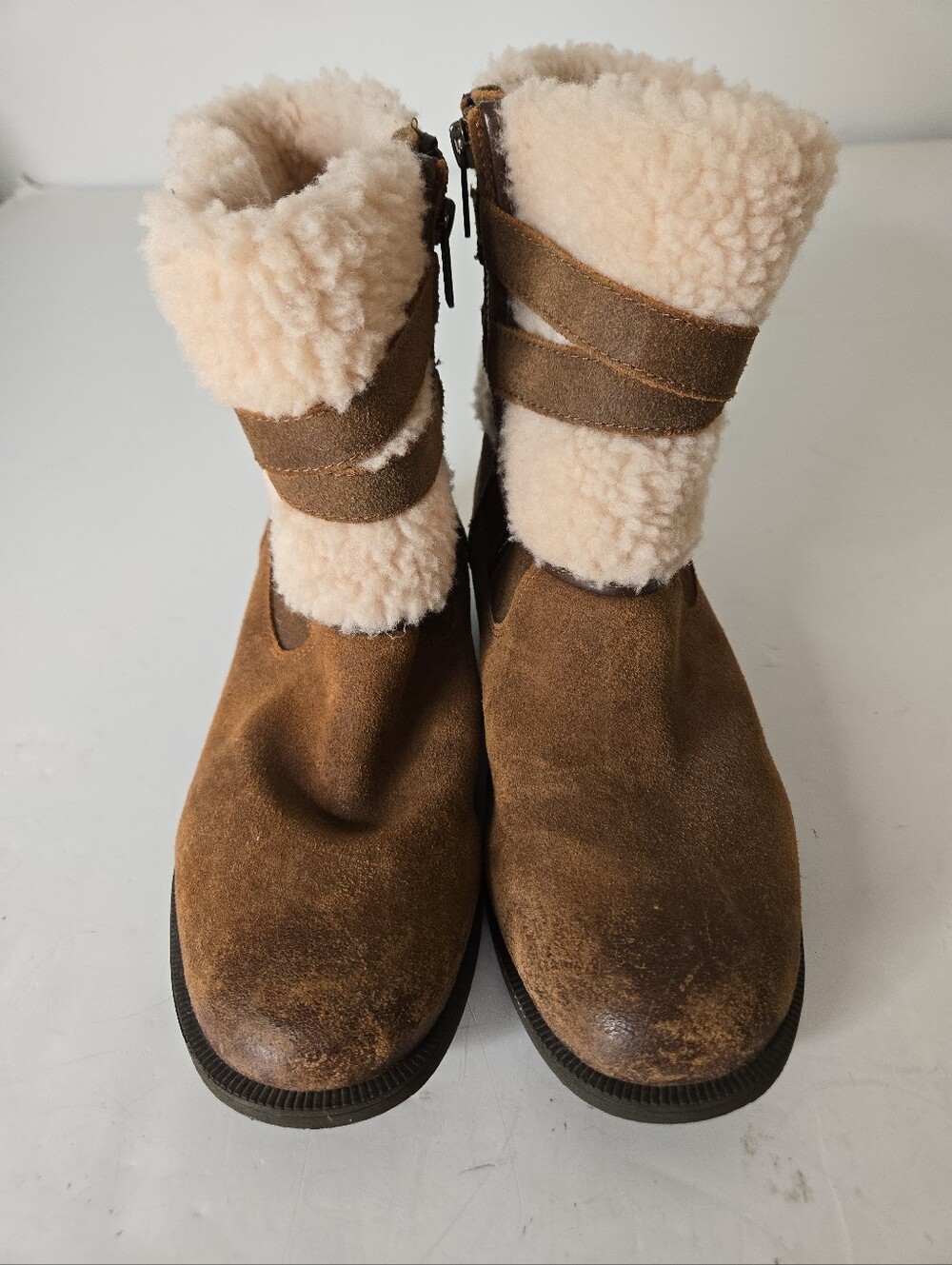 UGG Blayre Boot III Shearling Ankle Size 10